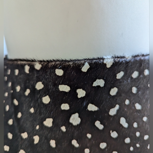 Saturday by Kate Spade Cow Hide Mini Skirt Size 00 - Picture 6 of 10